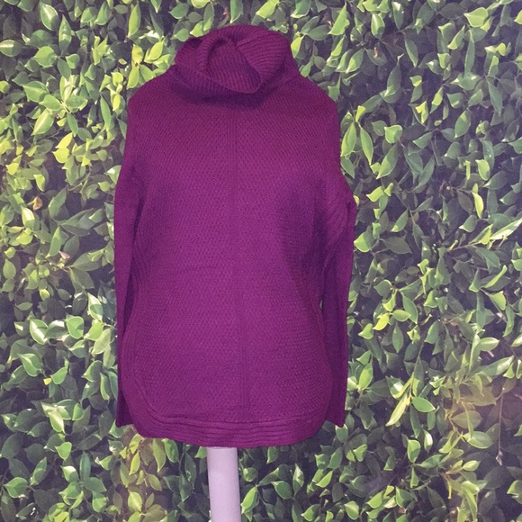 Purple pink Knit Turtleneck Petite M EUC - Picture 5 of 14